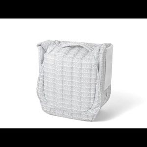 Baby delight snuggle Nest